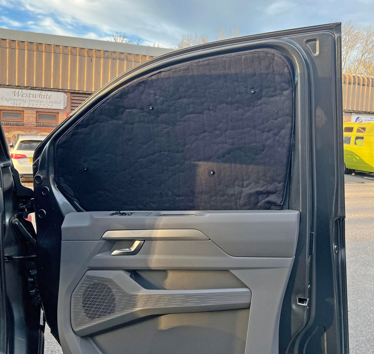 VW T7 - Thermal Screens STEALTH