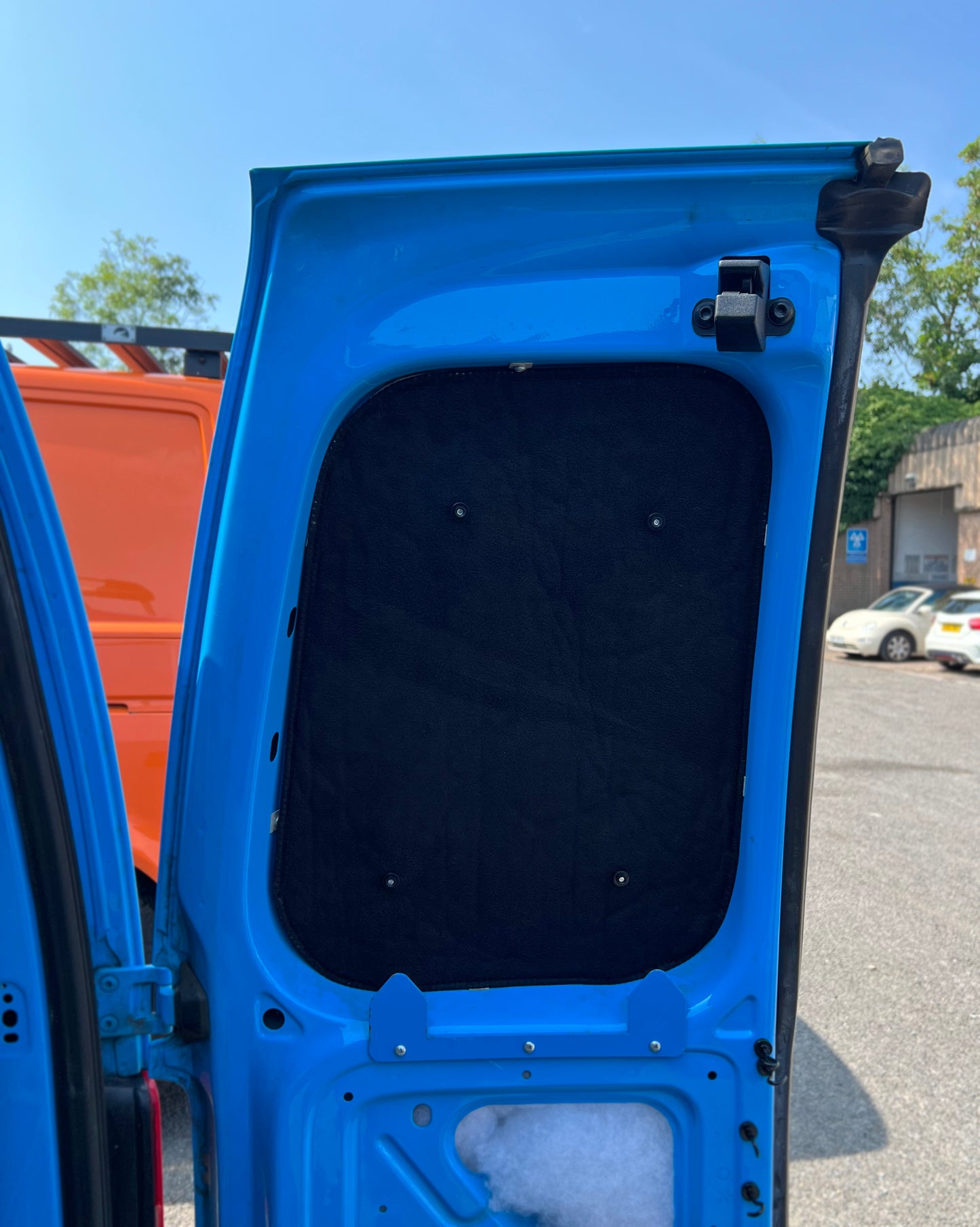 VW Caddy - Thermal Screens