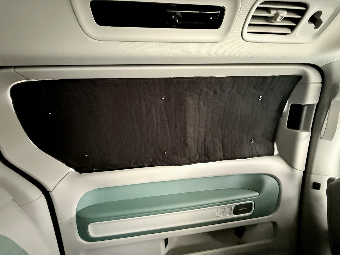 VW ID-BUZZ - Thermal Blinds STEALTH