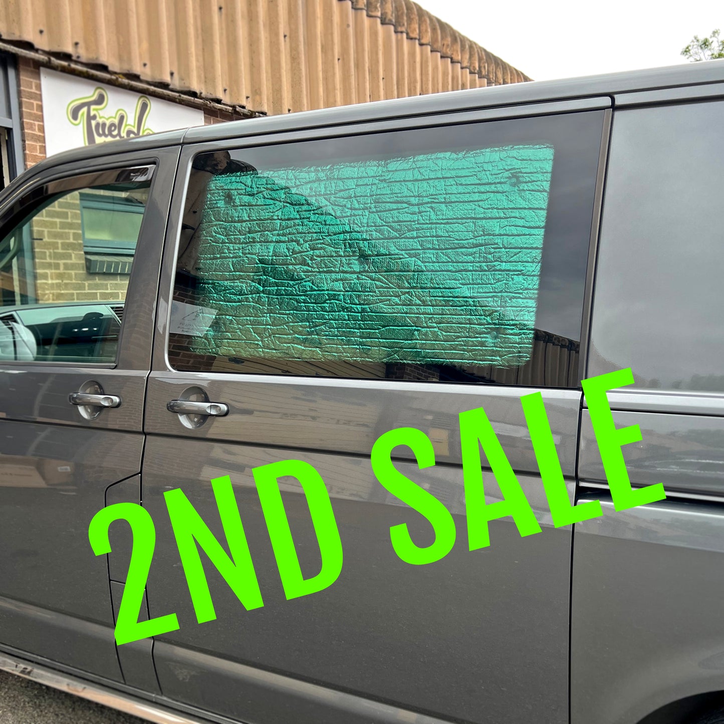SALE 2nds T5/T6 opening window blind demo