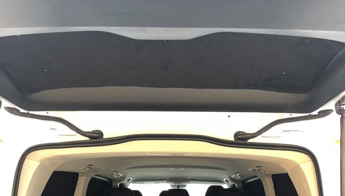 SALE 2nds Vito 447 Tailgate Thermal Blind