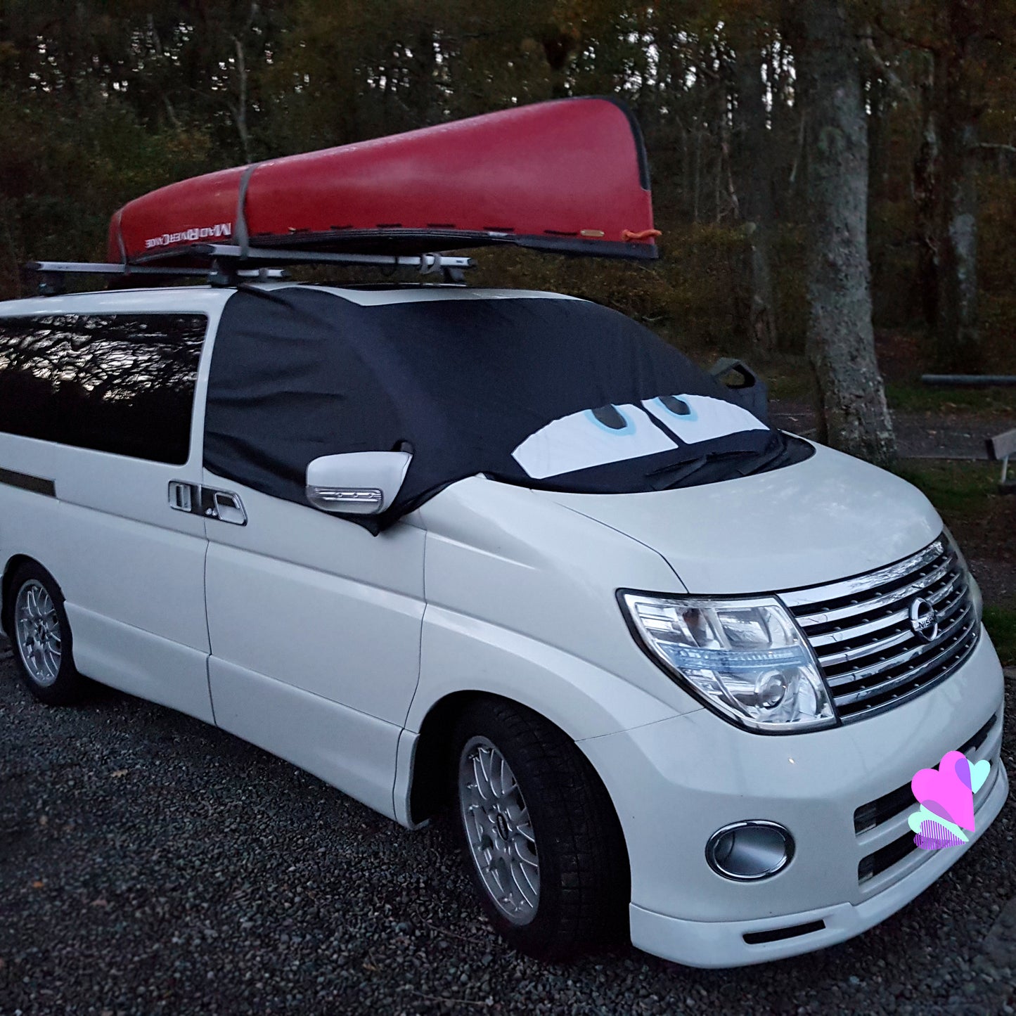 Nissan Elgrand E51 Screen Cover Eyes - Danny