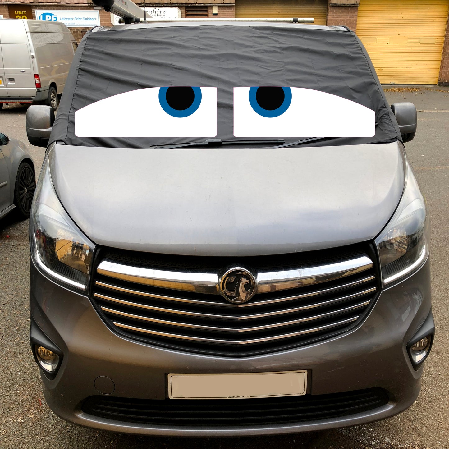 Vivaro, Trafic, Talento, NV300 2015+ Screen Cover - Danny Eyes