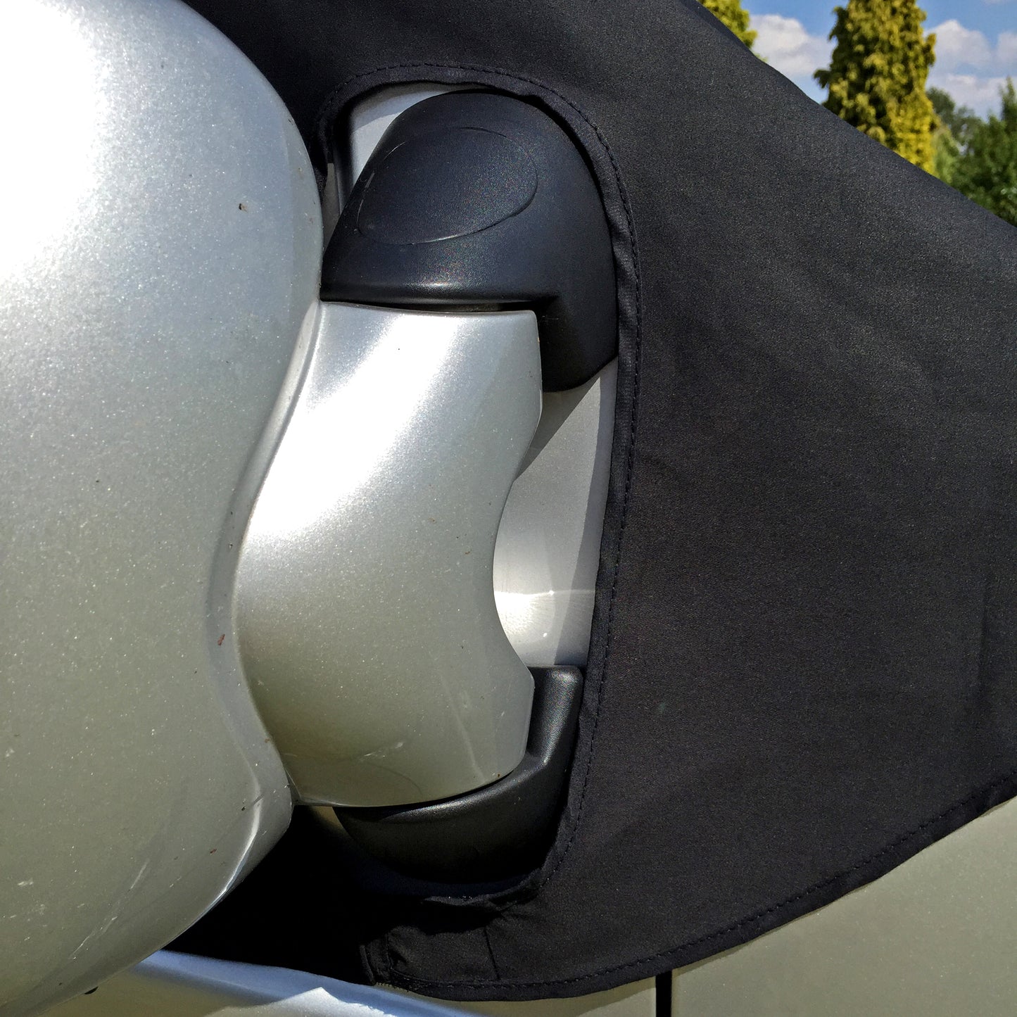 Trafic, Primastar, Vivaro Screen Wrap - Blaze Eyes