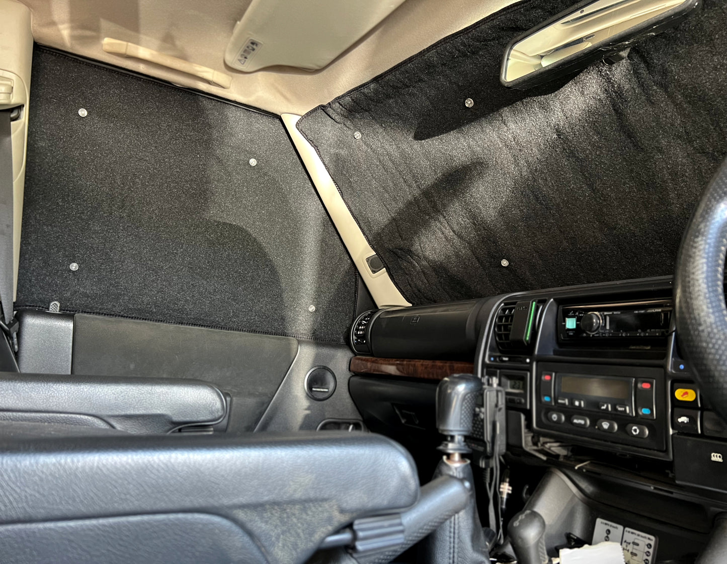 Land Rover Discovery 2 - Thermal Screens
