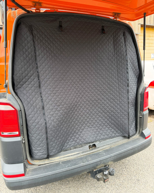 T5 / T6 - Thermal Rear Curtain