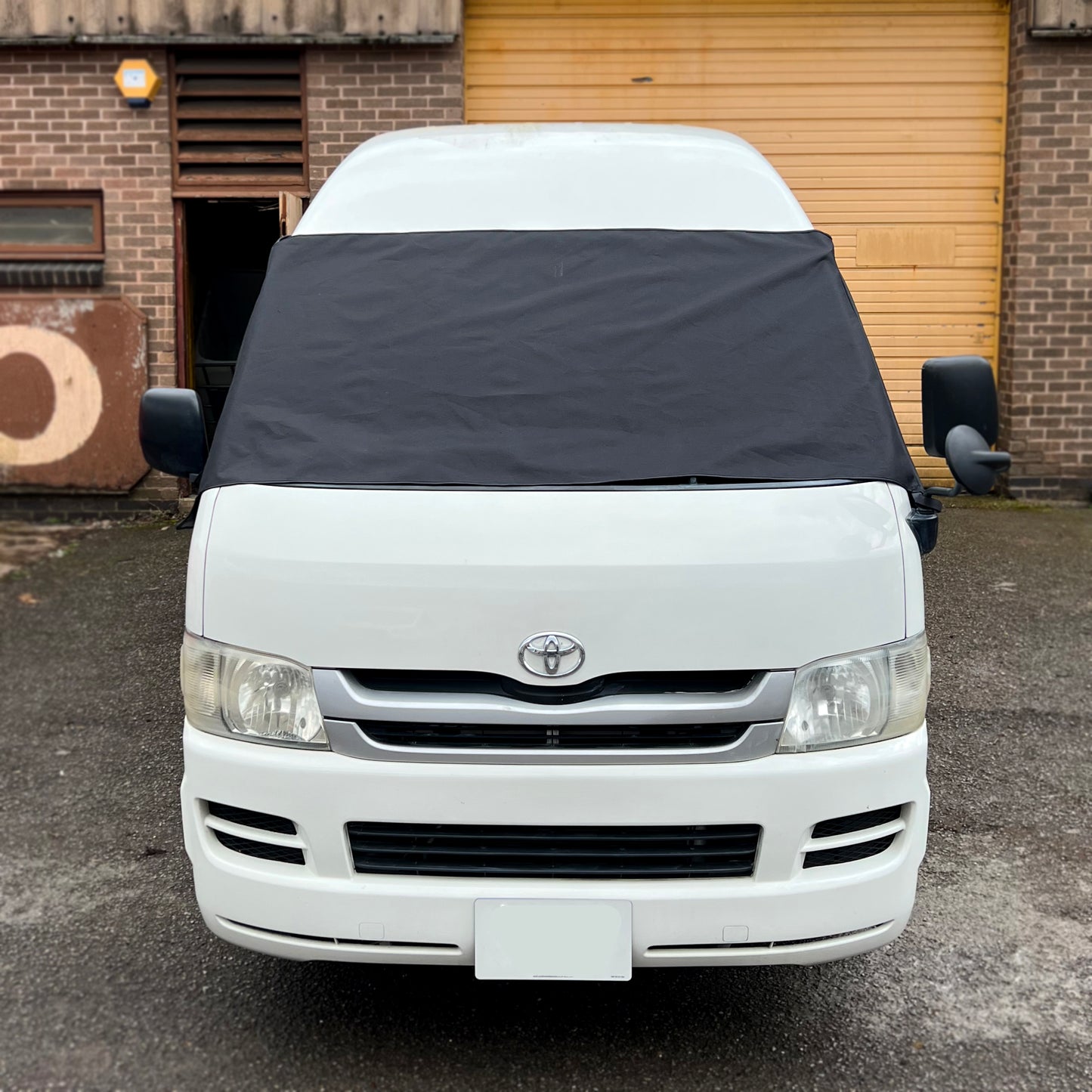 Toyota HiAce (Japanese Import) - Deluxe Screen Cover