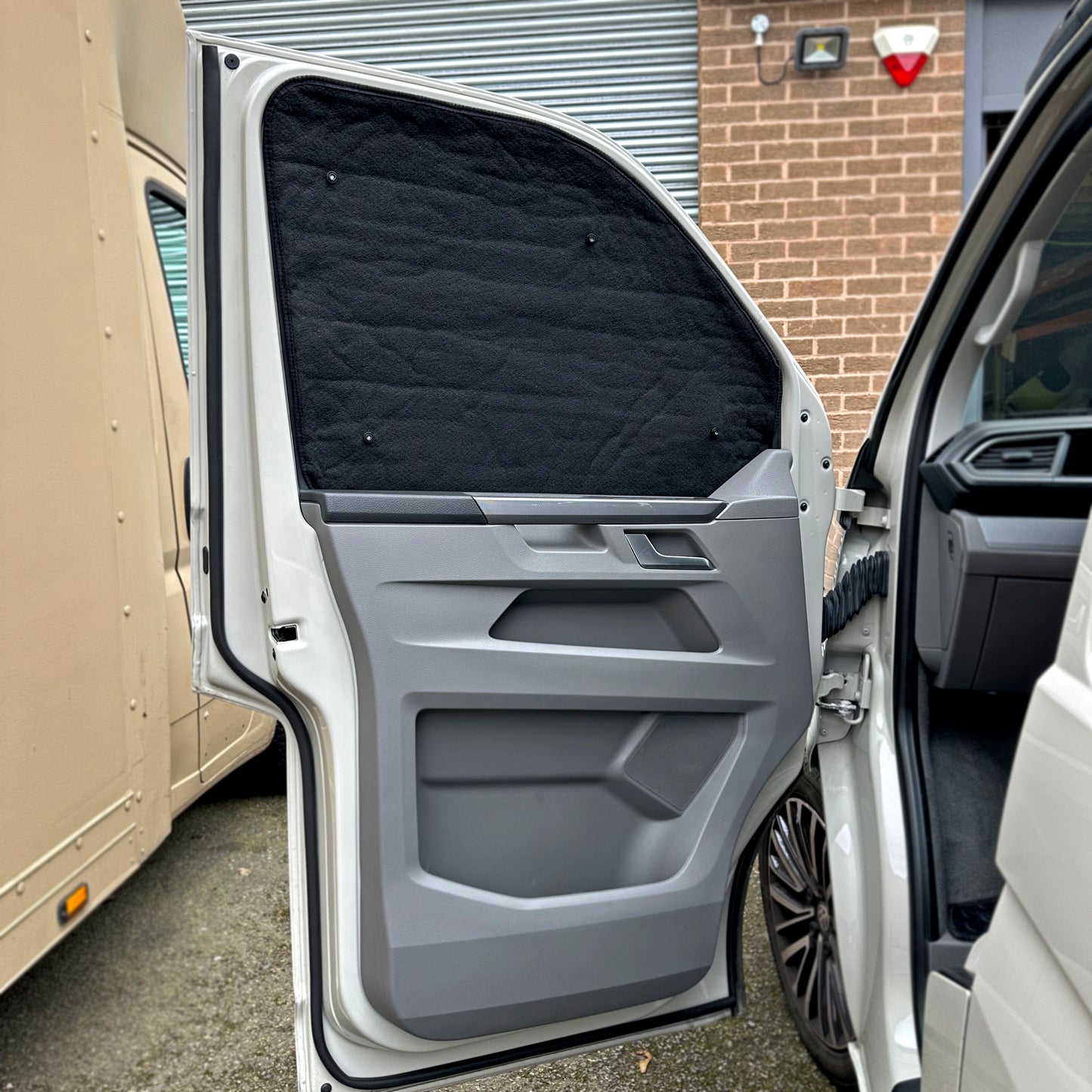 VW T6.1 California Thermal Blinds