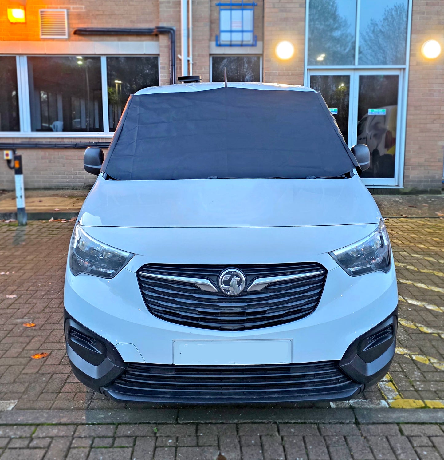 Berlingo, Partner, Rifter, Combo, Doblo - Screen Cover Deluxe