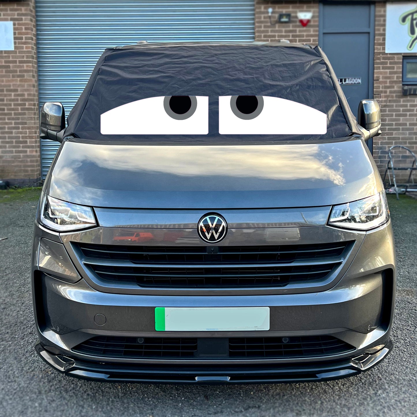 T7 Deluxe Screen Wrap Eyes - Danny