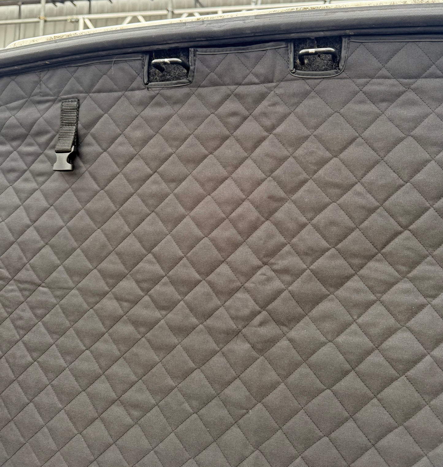 T5 / T6 - Thermal Rear Curtain