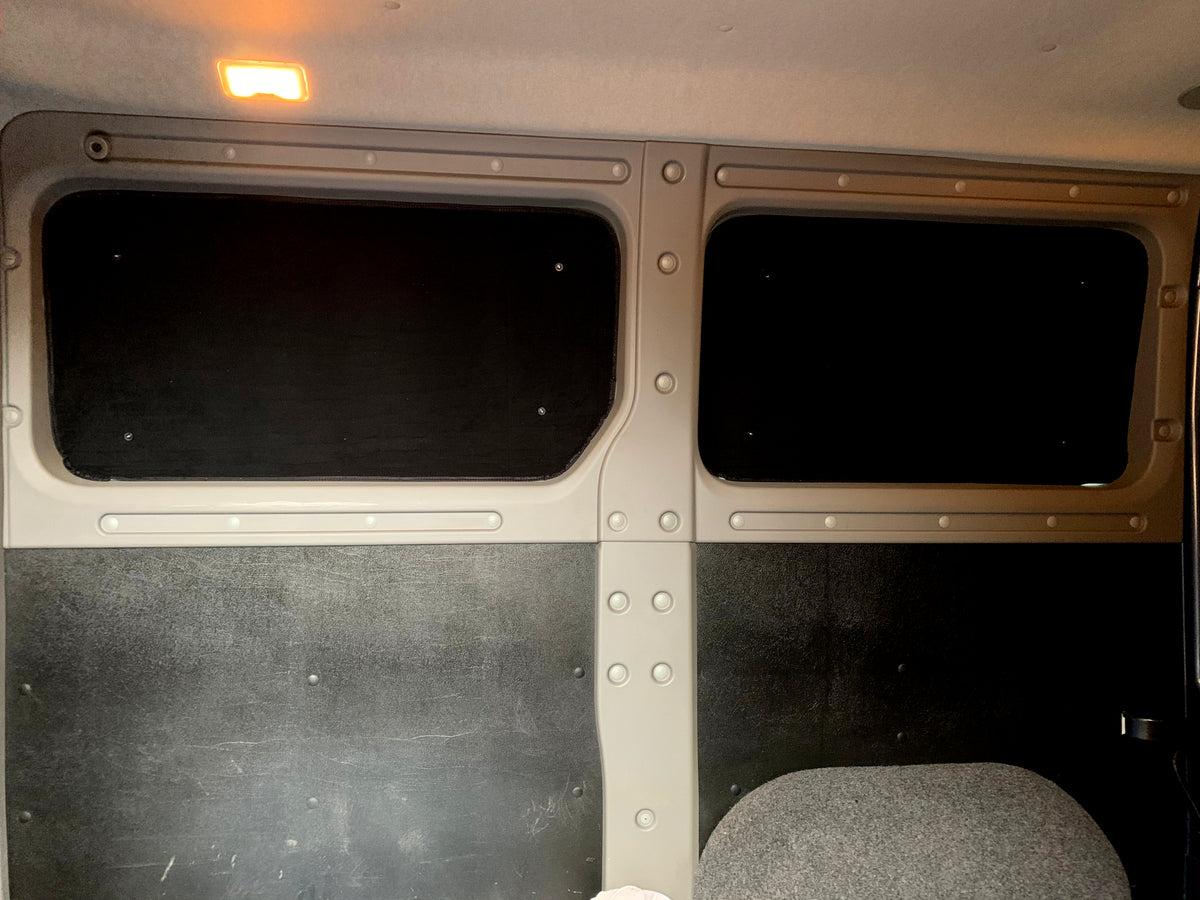 SALE 2nds Thermal Blind Renault Master SWB 2010+ 4p Side Set