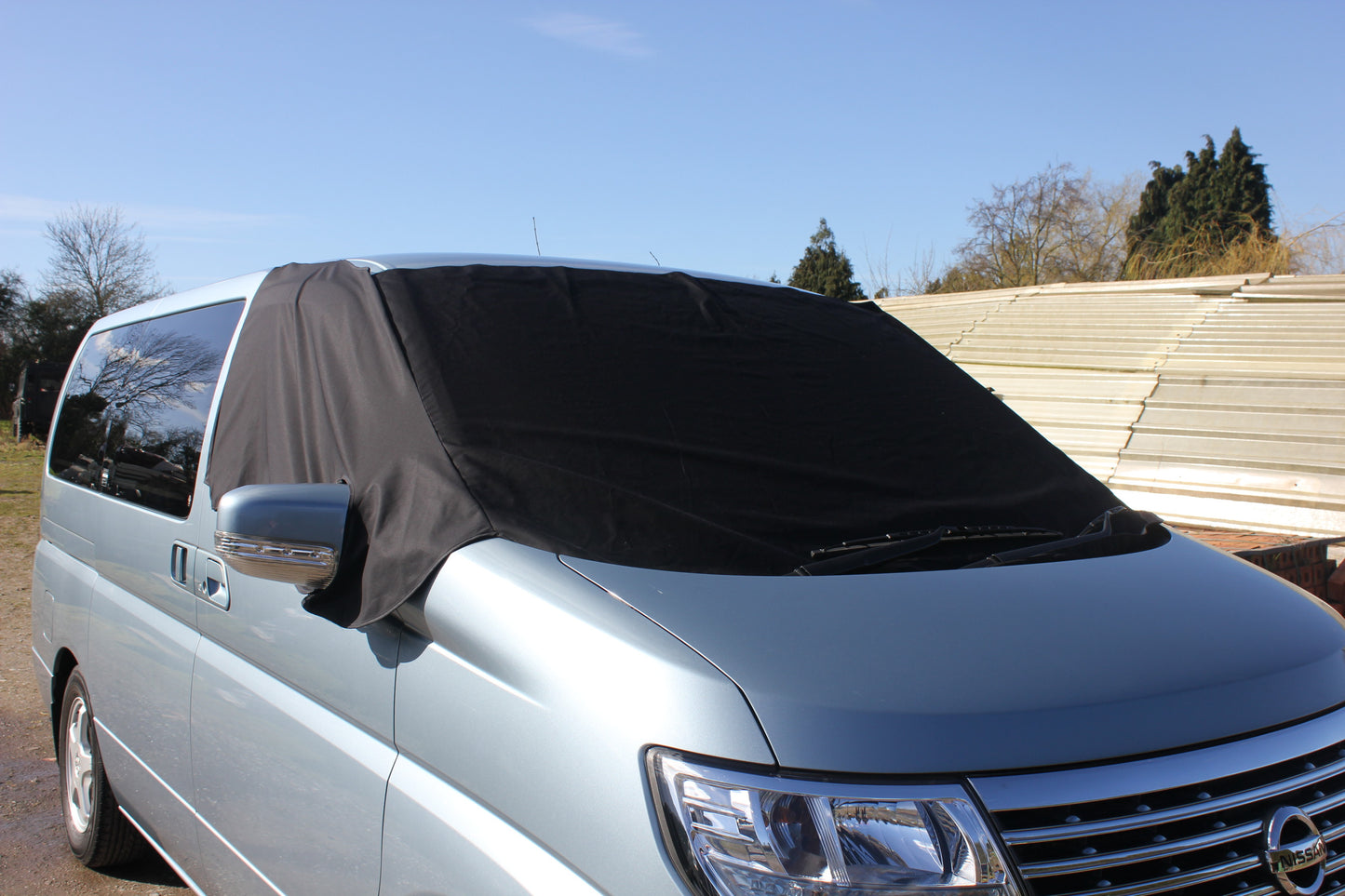 Nissan Elgrand E51 Screen Cover - Plain