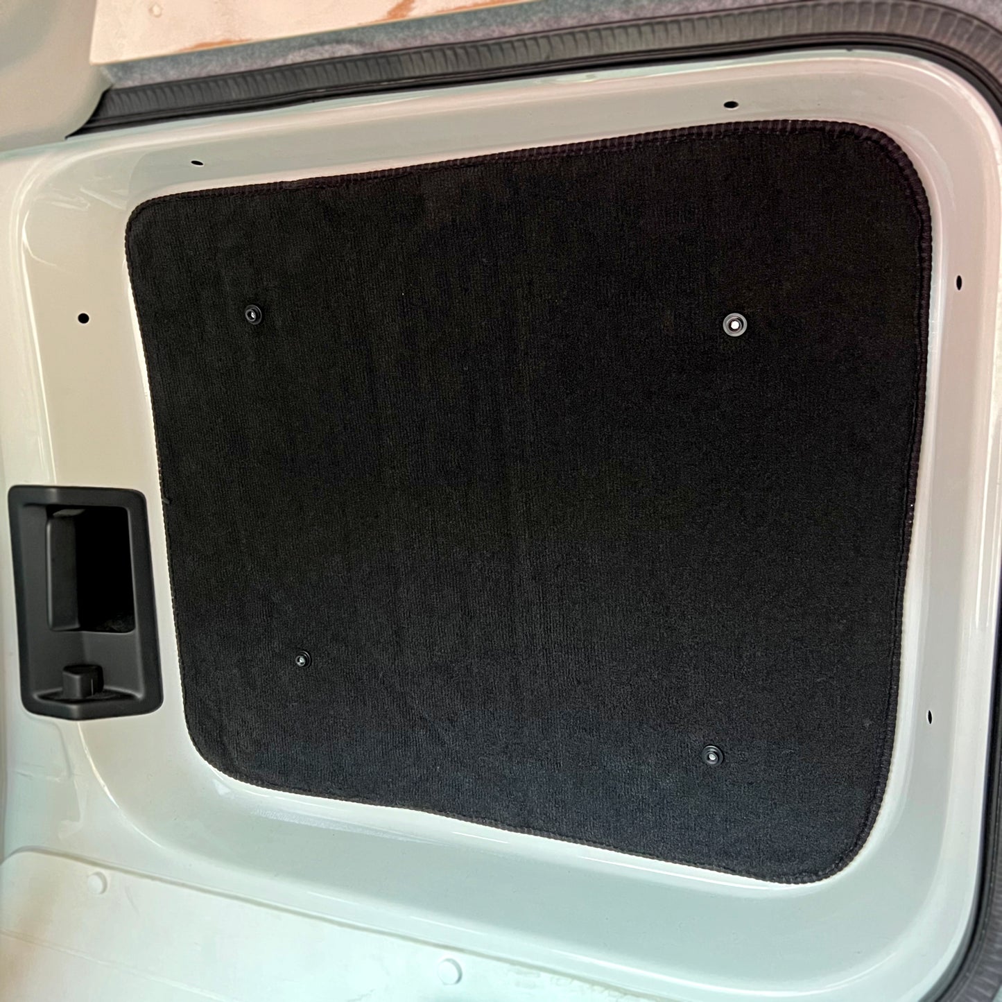 VW Caddy - STEALTH Thermal Screens