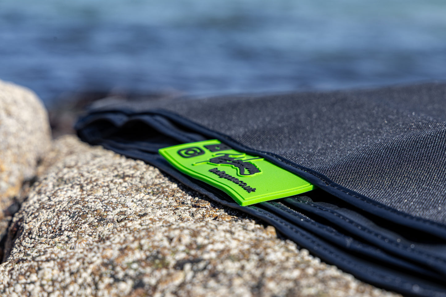 T5 Screen Wrap - A Plain Deluxe