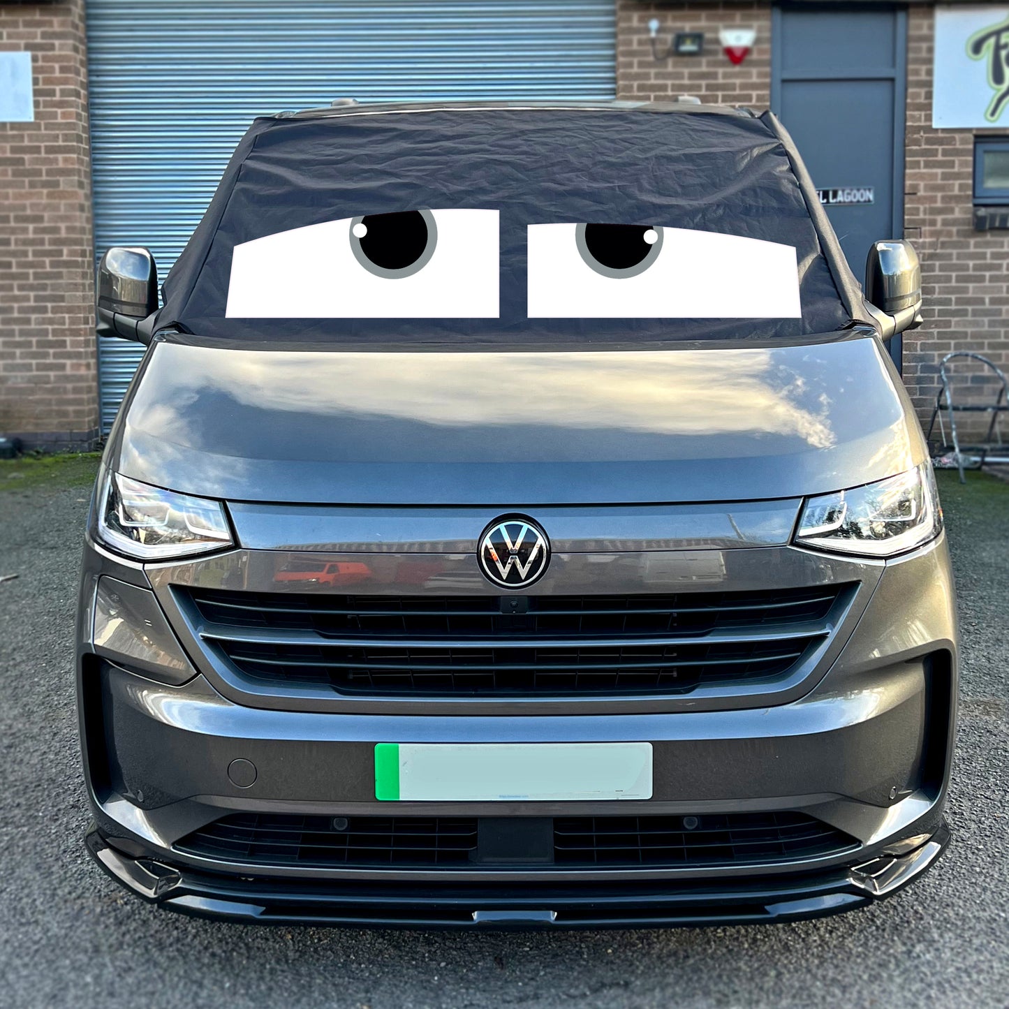 T7 Screen Wrap Eyes - James