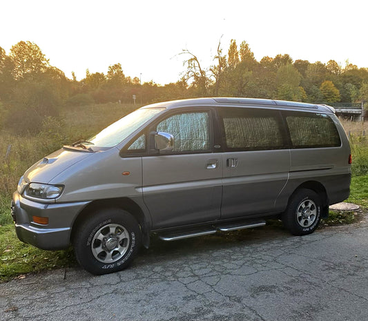 Mitsubishi Delica L400 - Thermal Blinds