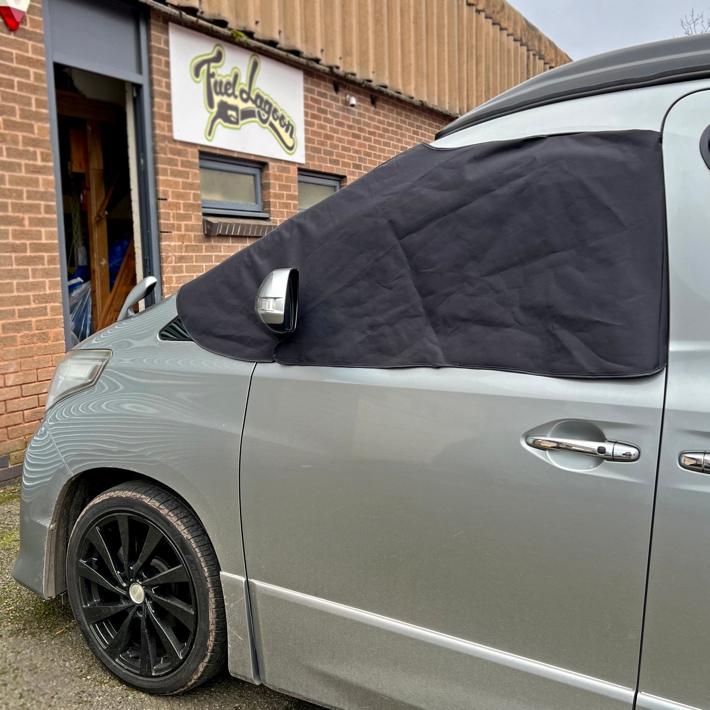 Toyota Alphard / Vellfire 2008-2015 Screen Cover - Plain Deluxe