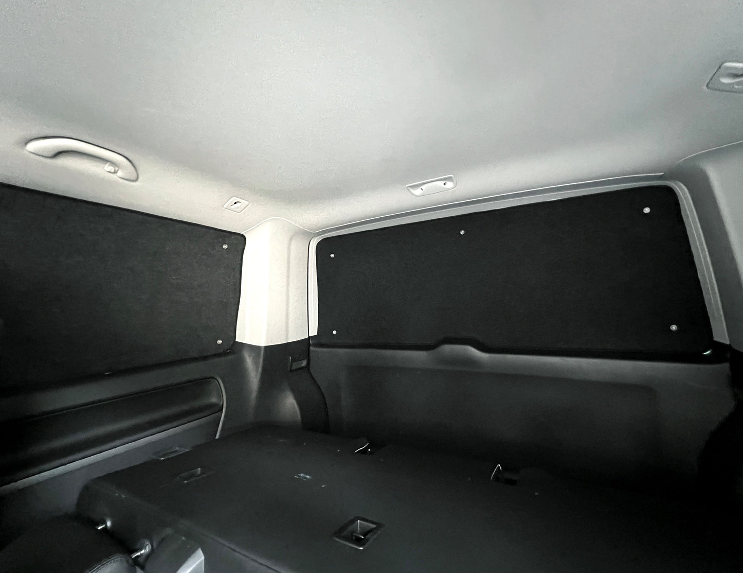 VW T6 Caravelle SWB Thermal Blinds [NEW IMPROVED FIT]