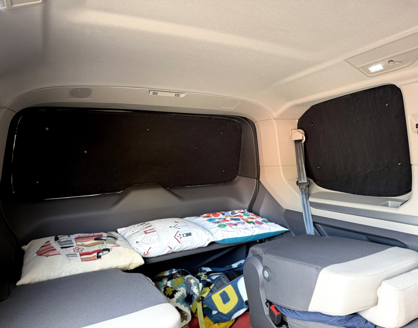 VW Multivan - STEALTH Thermal Screens