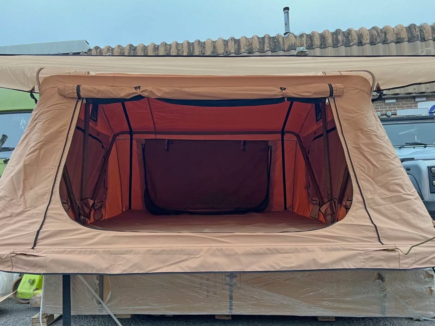 XL Roof Top Tent - Soft Shell (Collection Only)