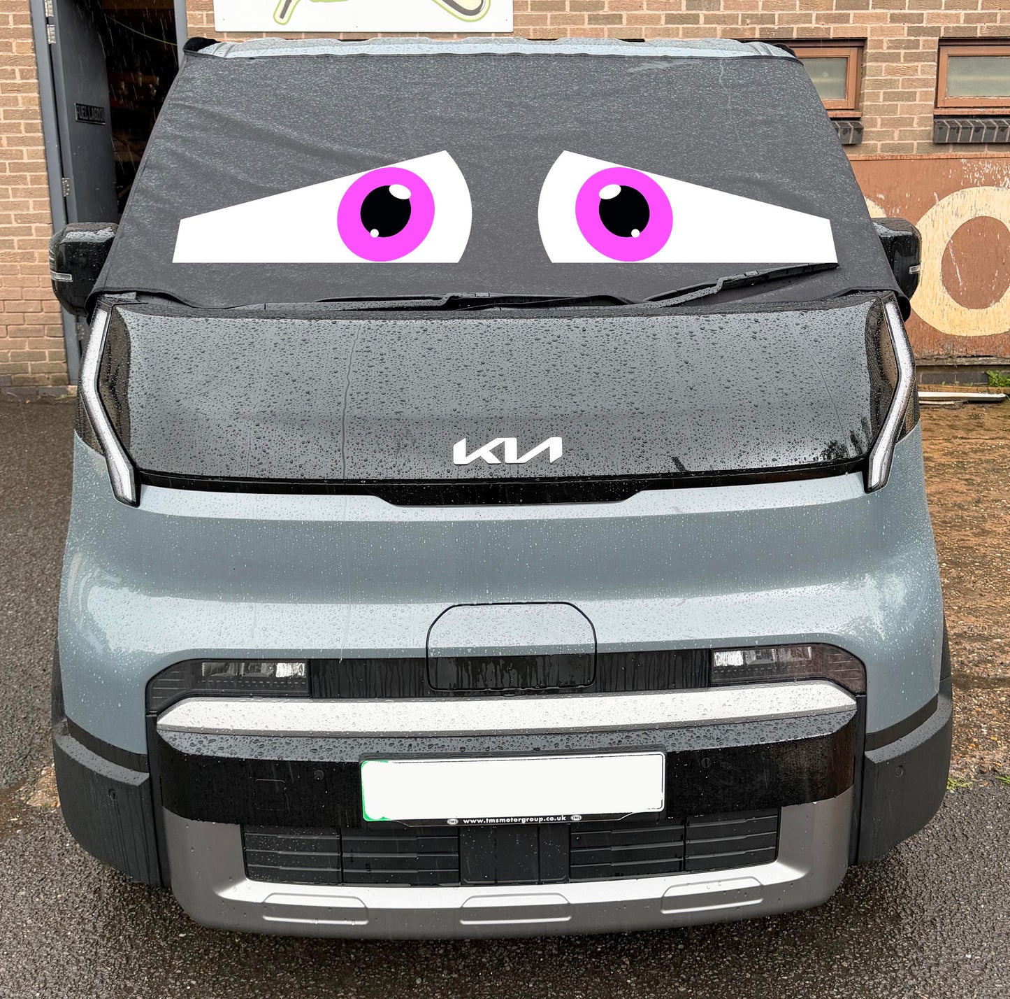 KIA PV5 Screen Cover - Sid Eyes
