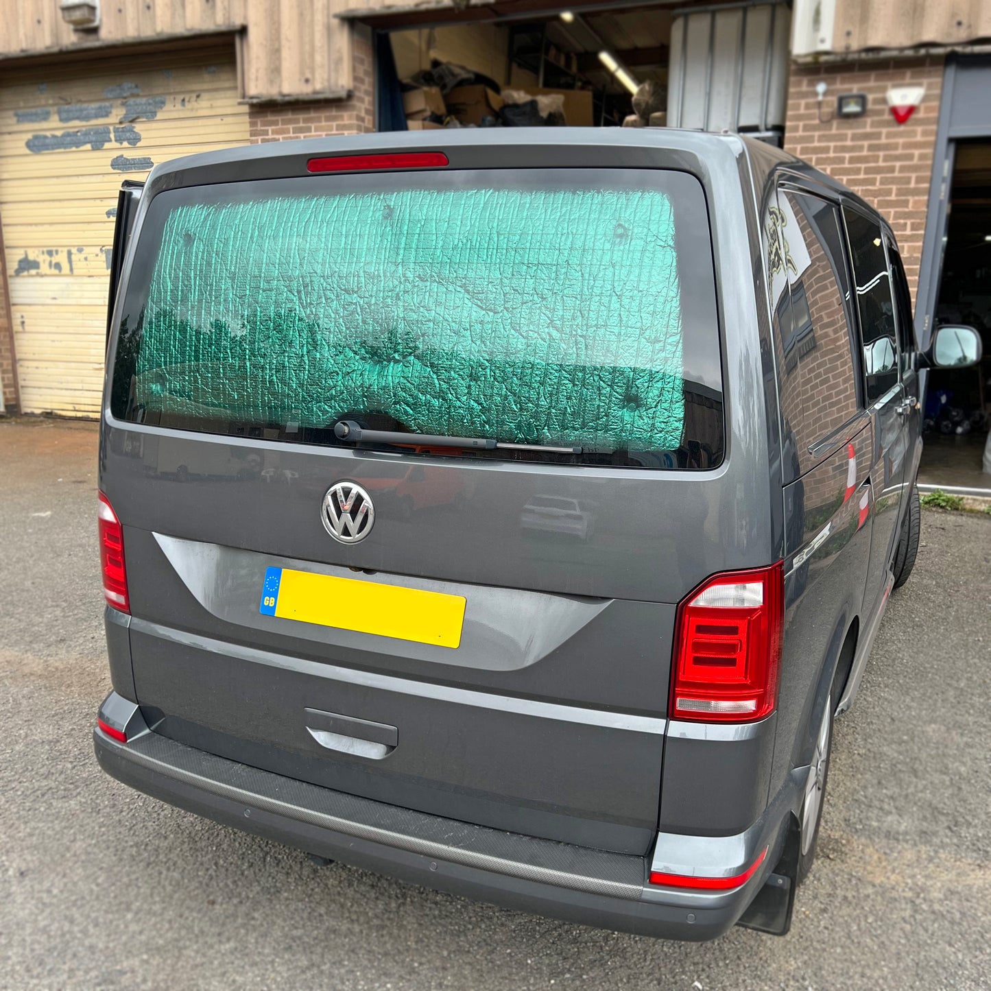 VW T6 - Tailgate Thermal Blind