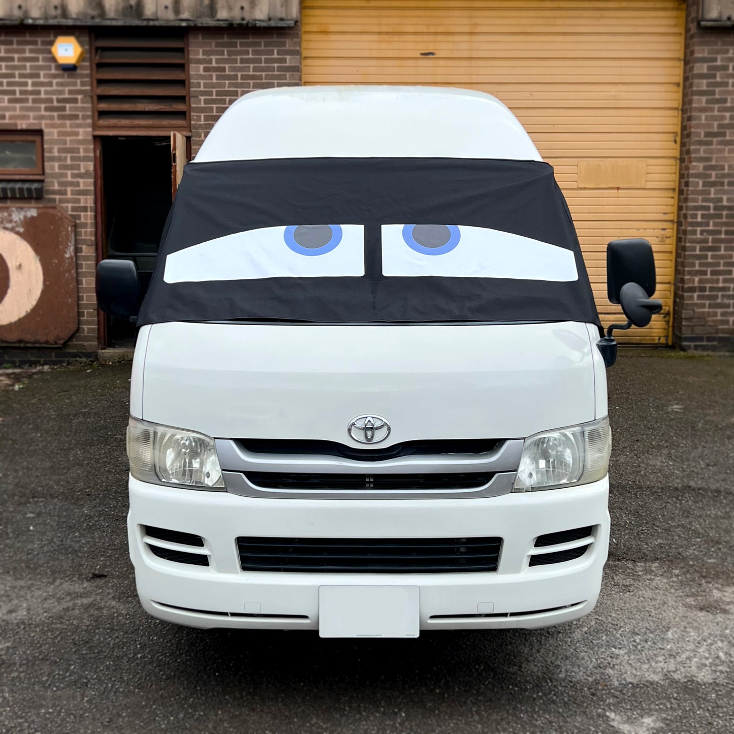 Toyota HiAce (Japanese Import) - Danny Eyes