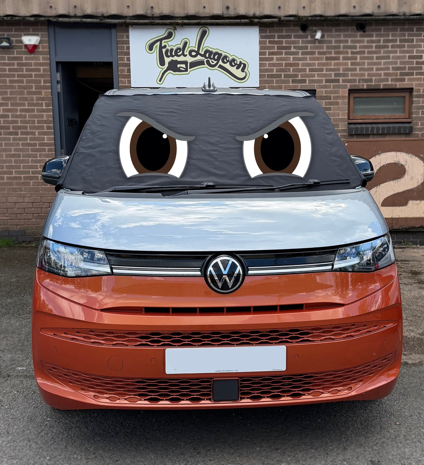 VW Multivan Screen Cover Eyes - Rocky