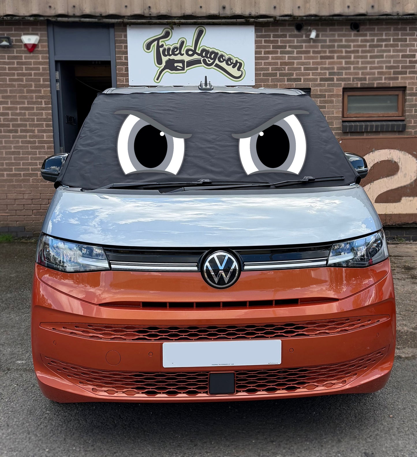 VW Multivan Screen Cover Eyes - Rocky