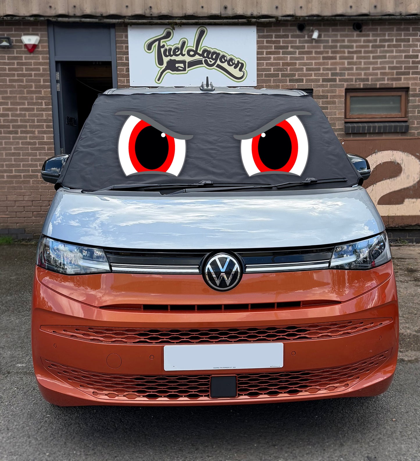 VW Multivan Screen Cover Eyes - Rocky