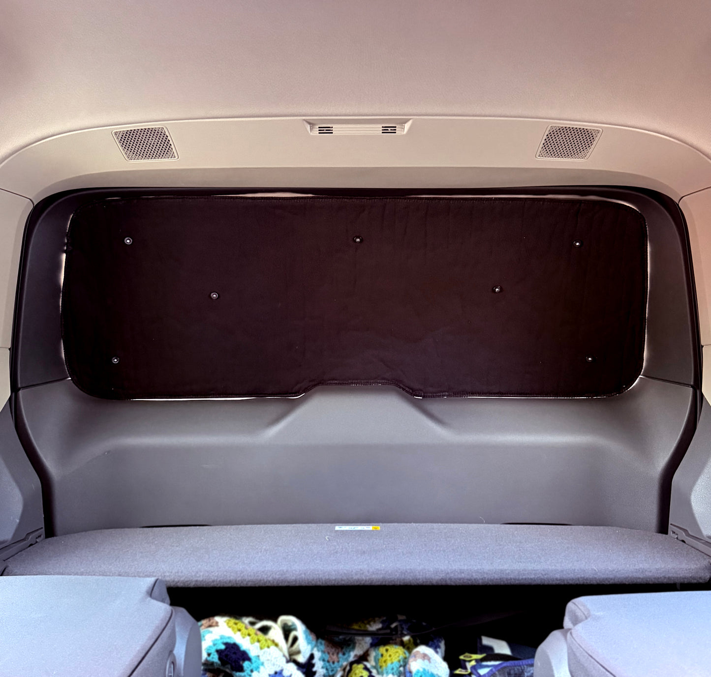 VW Multivan - STEALTH Thermal Screens